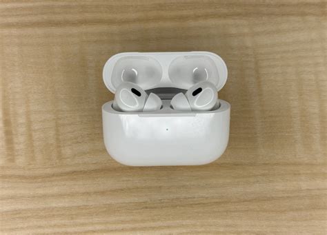 Apple AirPods Second-Gen Review: Impressive - TheStreet