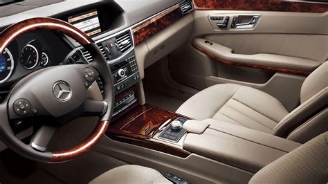 Front row luxurious interior-2012 Mercedes Benz E Class Saloon HD ...