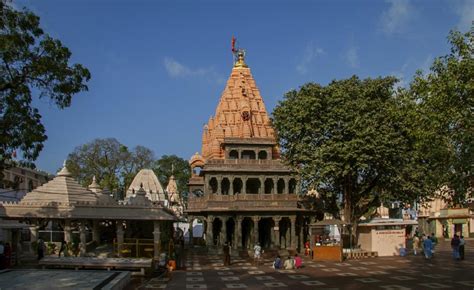 Madhya Pradesh: No entry for devotees into Mahakaleshwar temple's sanctum sanctorum for 10 days ...