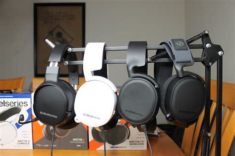 SteelSeries Arctis 1 vs 3 vs 5 vs 7+ — Stream Tech Reviews by BadIntent