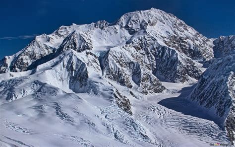 Snow-covered mount mckinley 4K wallpaper download