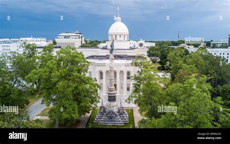 Confederate monument alabama state capitol hi-res stock photography and ...