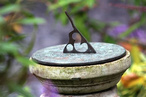 Sundial Garden Time - Free photo on Pixabay - Pixabay