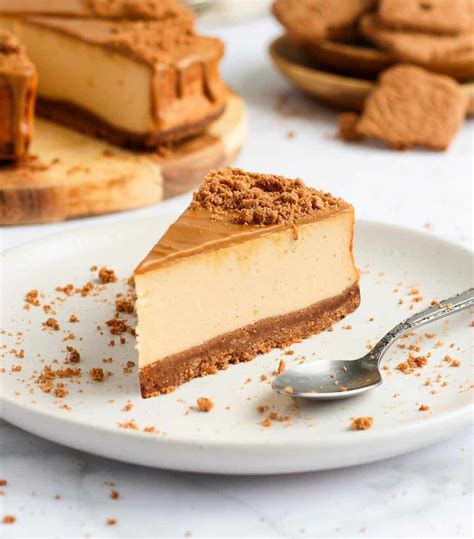 Speculoos Cheesecake (Baked Biscoff Cheesecake) - A Baking Journey