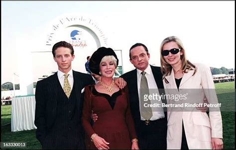 Alex Wildenstein Photos and Premium High Res Pictures - Getty Images