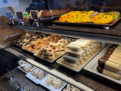 LABRIOLA BAKERY & CAFE - 804 Photos & 1033 Reviews - 3021 Butterfield Rd, Oak Brook, IL - Yelp