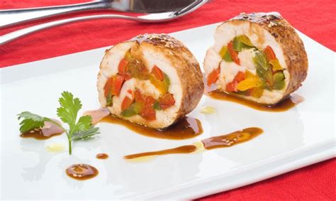 DELICIOSAS PECHUGAS DE POLLO RELLENAS. - Recetas de Cocina