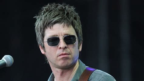 Noel Gallagher's Performance Photos