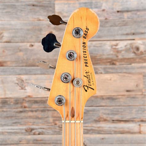 Fender Precision Bass Sunburst 1978 – Chicago Music Exchange