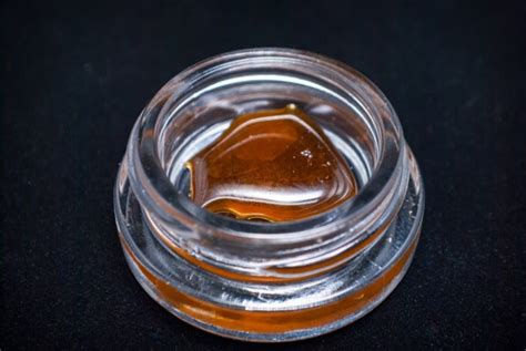 How To Use THC Distillate - The Most Potent Concentrate