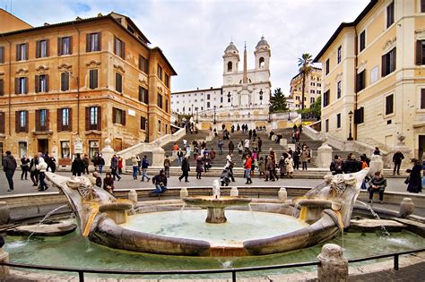 Piazza di Spagna in Rome: how to get there and what to do | Port ...