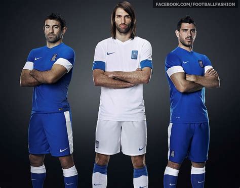 Greece 2013/14 Nike Home and Away Jerseys - FOOTBALL FASHION | World cup shirts, Football shirts ...