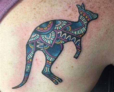 12 beautiful kangaroo tattoos and their meanings – nexttattoos | Tattoos mit bedeutung, Tattoo ...