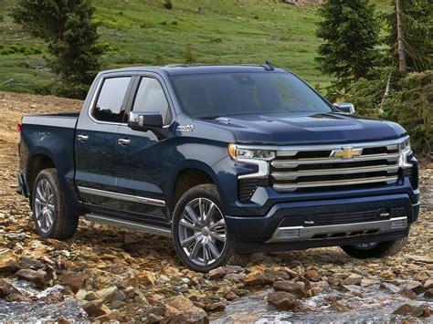 2023 Chevrolet Silverado 1500 vs. 2023 Ford F-150 Comparison