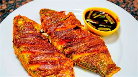 CRISPY FRIED TILAPIA FISH with A SPECIAL SAUCE - YouTube