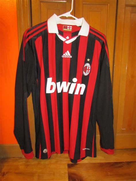 Kit Collection - My Soccer Jersey Collection: AC Milan 2009-2010 Home