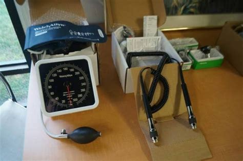 Doctor Office Exam Room Equipment - Used Hospital Medical Equipment