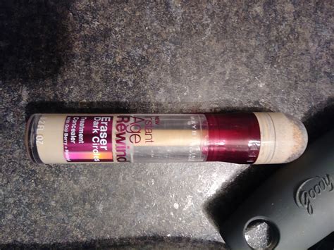 Maybelline New York Instant Age Rewind® Eraser Dark Circles Treatment Concealer reviews in ...