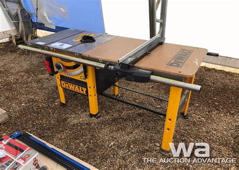 DEWALT DW746 10" TABLE SAW