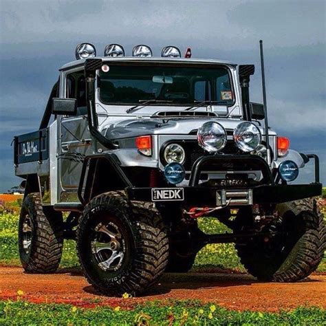 Awesome Looking 45 Series Toyota Land Cruiser Offroad 4x4 Rig | Toyota land cruiser, Toyota 4x4 ...