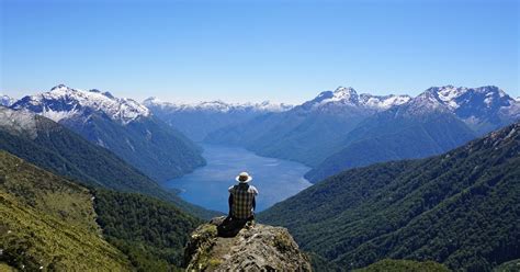 Hike and Explore New Zealand : Walking & Hiking Holidays | Beautiful ...