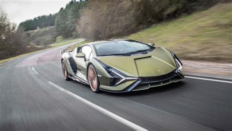 Lamborghini Sian FKP 37 2021 review – a supercar with a supercapacitor