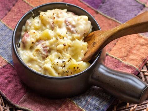 Crock Pot Au Gratin Potatoes and Ham Recipe | CDKitchen.com