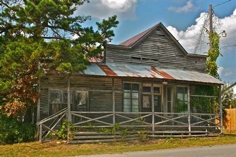 Downtown Omaha, Arkansas - Explore the Charming History of Boone County