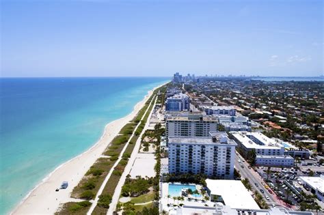 Surfside in Miami - A Cool Beach Town with a Glamourous History – Go Guides