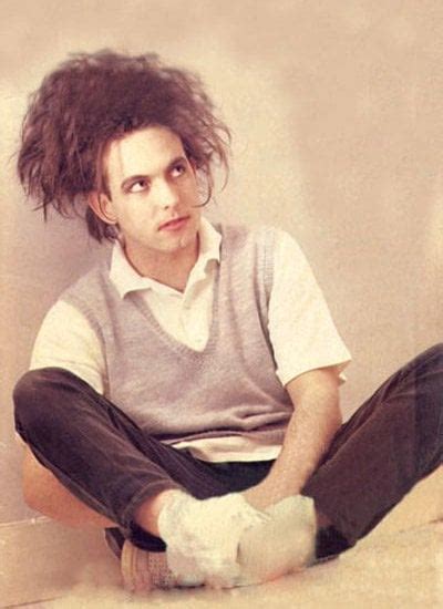 Robert Smith of The Cure, 1980s : OldSchoolCool