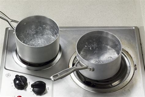 Boil vs Simmer: How to Tell the Difference | Taste of Home