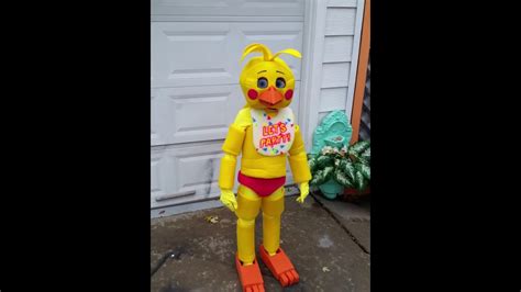 FNAF Toy Chica cosplay - YouTube