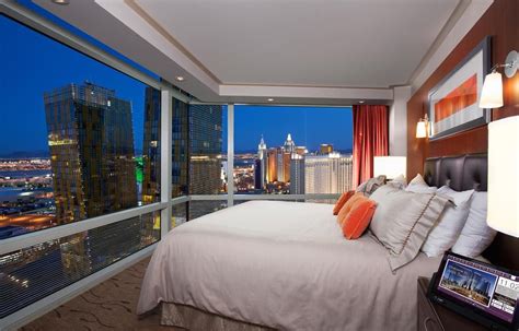 ARIA Resort & Casino at CityCenter Las Vegas | Unusual hotels, Las vegas hotels, Luxury rooms