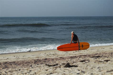 Not sure who this guy is but this is one of my favorite photos I’ve taken. Gilgo Beach, NY : r ...