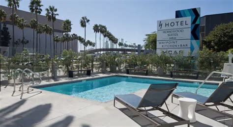 4 Best Hotels Near LAX LA Airport