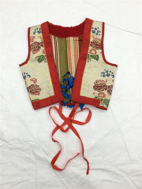 Vest - Women's, Cream & Floral Pattern, Iole Crovetti Marino, Sardinia ...