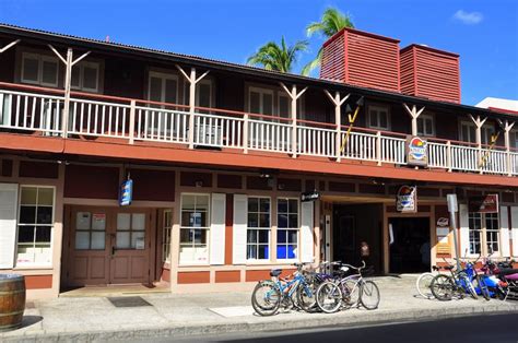 14 Cutest Small Towns in Hawaii (all Islands!)