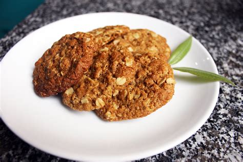 Lemon Myrtle Anzac Biscuits | Lemon myrtle, Recipes, Anzac biscuits