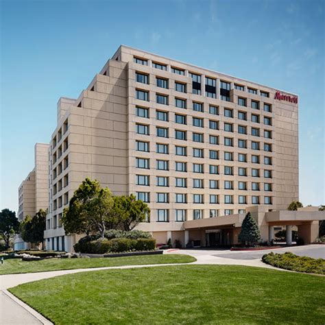 San Francisco Airport Marriott Waterfront - Burlingame CA | AAA.com