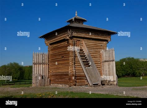 The wooden Tower from the Sumskoy Ostrog (fortress) at the Museum of Stock Photo: 36948668 - Alamy