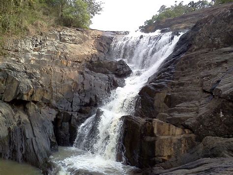 Kanthanpara Waterfalls, Wayanad - Timings, Swimming, Entry Fee, Best ...