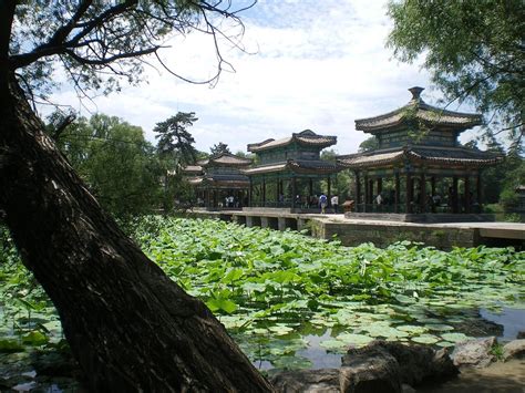 Qing Dynasty Architecture: Characteristics & Famous Structures