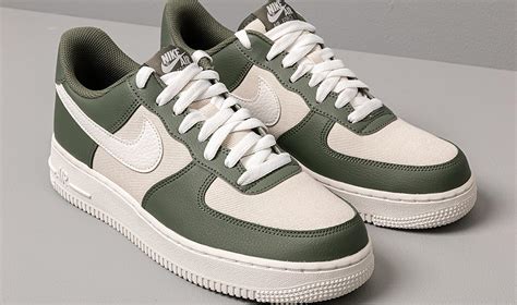 Nike Canvas Air Force 1 Low in Green/White (Green) for Men - Lyst