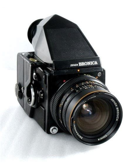 Bronica | Medium format camera, Camera photography, Camera