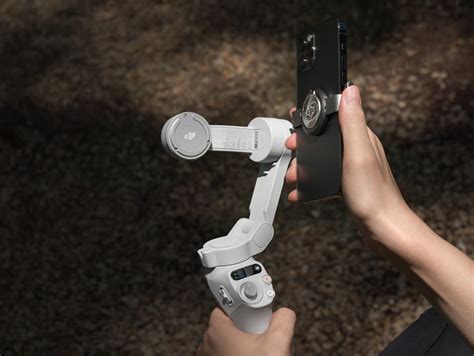 Osmo Mobile SE - Create Magnetic Moments - DJI