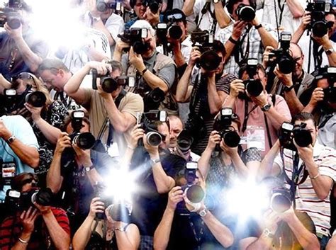 Limits For The Paparazzi? - thatsbetsyv Blogs | BetsyV