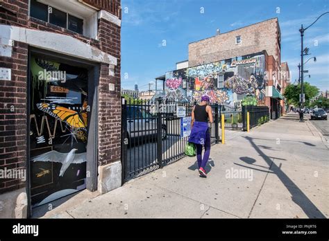 Chicago street scene hi-res stock photography and images - Alamy