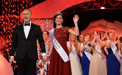 What is The Rose of Tralee International Festival? | My Real Ireland