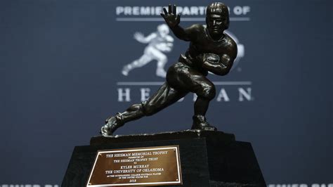 Could A Non-QB Win The 2022 Heisman Trophy?