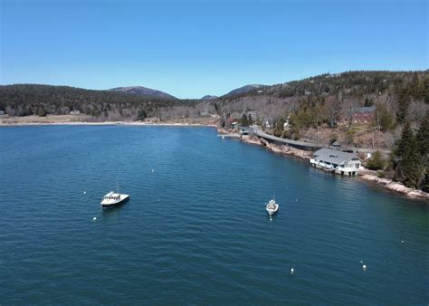 Seal Harbor | Seal Harbor, Maine with Acadia mountains (Peno… | Flickr